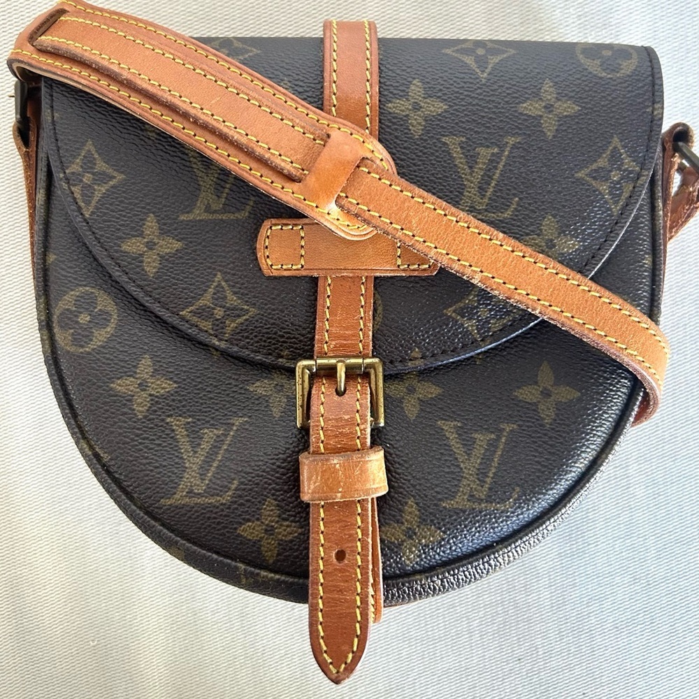 Authentic Louis Vuitton Chantilly PM Monogram Canvas